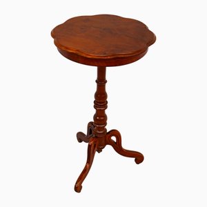 Mesa trípode inglesa antigua