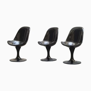 Silla de comedor Mid-Century moderna con base de tulipán en negro de Eero Saarinen, Italia, años 70