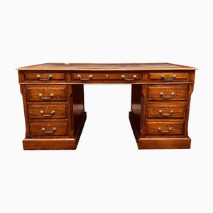 Bureau de Globe Wernicke, Angleterre
