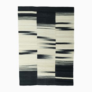 Designer Kelim Fars 242 X 170 Cm - Modernes Design in Schwarz & Naturweiß