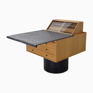 Bureau Modèle Sesamo 841 avec Plateau Pliable en Fer Laqué Noir et Cuir Noir par Gianfranco Frattini pour Bernini, 1982