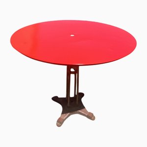 Mesa de jardín redonda roja
