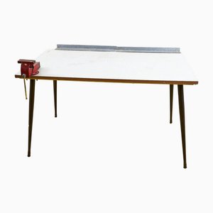 Table de Travail Vintage avec Etau Rouge et Plateau en Formica