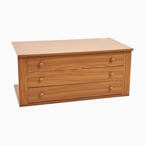 Vintage Chest of Drawers in Wood