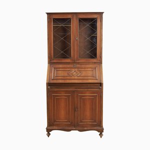 Vitrine mit Klappe