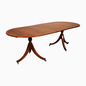 Pedestal Dining Table in Yew Wood and Mahogany