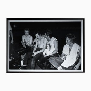 Grande Photo Iconique par Dennis Morris de Sex Pistols Backstage, 1977