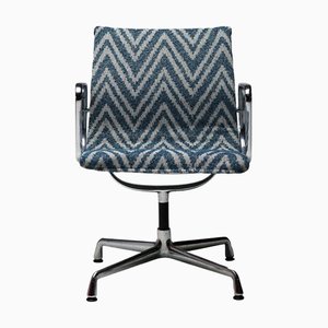 Silla EA108 de Charles & Ray Eames para Vitra, años 90