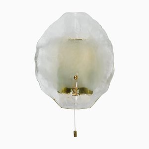 Blütenblatt Wandlampe aus Messing & Muranoglas von JT Kalmar für Kalmar, 1970er