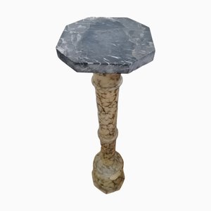 Colonna ottagonale in marmo di Carrara bianco screziato con venature grigie, fine XIX secolo