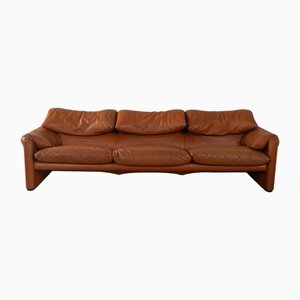 Sofá 675 Maralunga de Vico Magistretti para Cassina, años 70