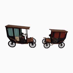 Lámparas de mesita de noche italianas vintage con forma de coche vintage de metal pintado de negro, años 70. Juego de 2