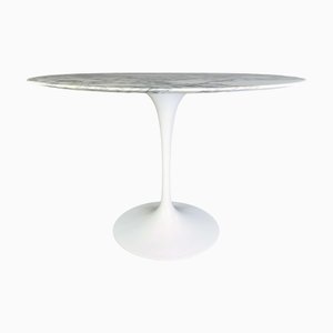 Tavolo da pranzo Mid-Century di Eero Saarinen per Knoll International