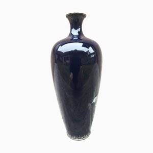 Vaso Meiji in smalto Cloisonné di Inaba Nanaho, Giappone, metà XIX secolo