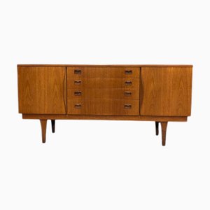 Dänisches Mid-Century Sideboard aus Eiche, 1960er