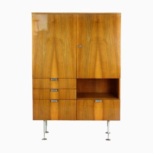 Mid-Century Kleiderschrank aus Eschenholz & Nussholz von Jitona, 1960er