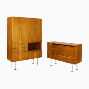 Mid-Century Schränke aus Eschenholz & Nussholz von Jitona, 1960er, 2er Set