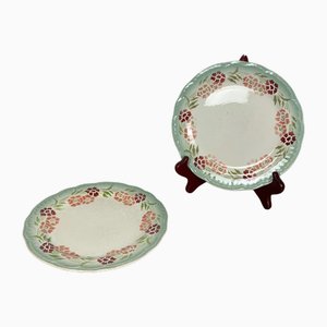 Choisy Le Roi Teller aus Steingut mit Blumenmotiv, Ende 19. Jh., 2er Set