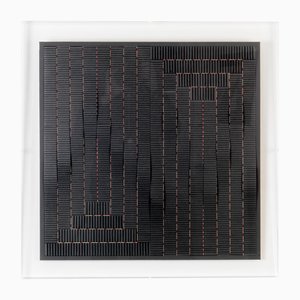 Françoise Luciani, Cuadrado negro ondulado, Collage de papel sobre tablero de espuma