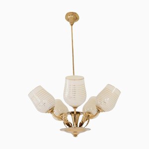 Lampadario Mid-Century in ottone e vetro di Sario, Finlandia, anni '50