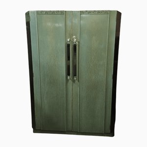 Grün lackierter Art Deco Kleiderschrank mit schwarzen Acrylplatten, 1930er