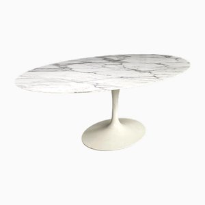 Italian White Marble Dining Table by Eero Saarinen for Knoll, 2010s