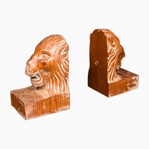 Sujetalibros de león de pino georgiano eduardiano inglés tallado, años 10. Juego de 2