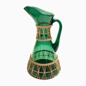 Grüner Krug aus mundgeblasenem Glas & Korbgeflecht, Empoli, Italien, 1960er