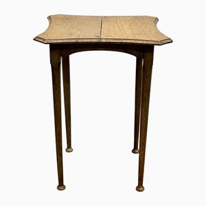 Mesa pedestal inglesa de principios del siglo XX