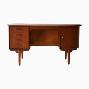 Ovaler Teak Schreibtisch, 1960er