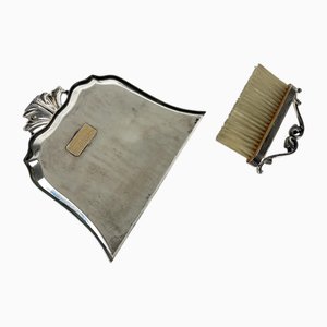 Cepillo y receptor de migas de plata 800, Italia, años 80. Juego de 2