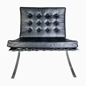 Sedia Barcelona di Mies Van Der Rohe per Knoll International