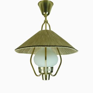 Lampada a sospensione in vetro opalino e ottone di Hans Bergström per Asea Belysning, anni '40