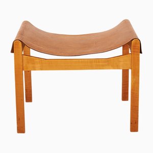Holzhocker mit Ledersitz