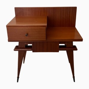 Nachttisch aus lackiertem Holz