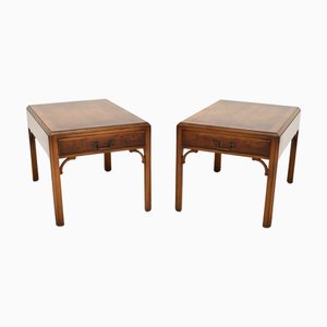 Tables d'Appoint Style Géorgien Vintage en Bois d'If, 1950, Set de 2