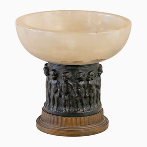 Modernes Cup Center aus patinierter Bronze und Onyx