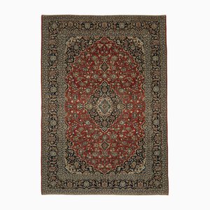 Großer roter Vintage Teppich