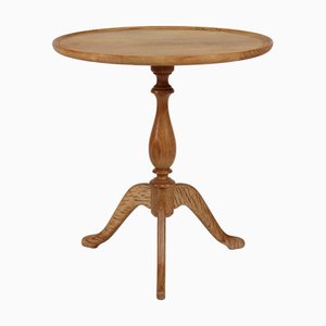 Low Pillar Lamp Table in Oak in the style of Anton Kildeberg + Henning Kjærnulf, 1970s