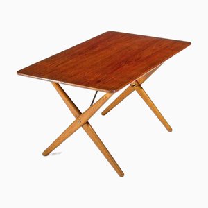 Tavolino da caffè vintage in teak e quercia di Hans J. Wegner, anni '50