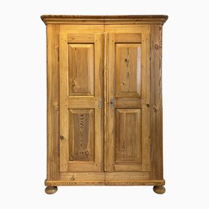 Biedermeier Bauernschrank aus Naturholz