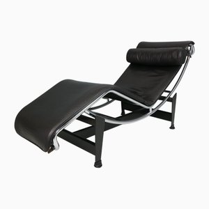 Chaise Longue LC4 en Cuir Blanc par Le Corbusier pour Cassina, 1980s
