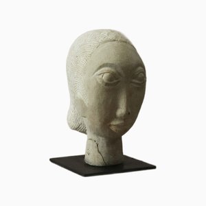 Rizimu Chiwawa, Testa Scultura, Pietra