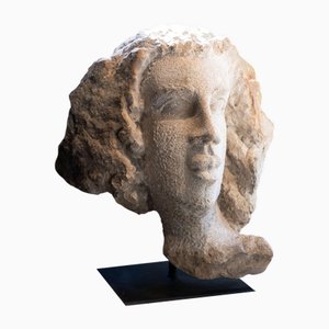 Rizimu Chiwawa, Testa Scultura, Pietra