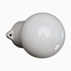 Lampada da parete o soffitto Bauhaus in porcellana e vetro opalino, Germania, anni '30