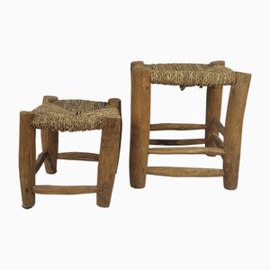 Taburetes brutalistas de madera y cuerda, años 60. Juego de 2