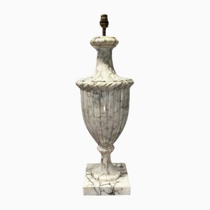 Antike italienische Tischlampe aus Carrera Marmor, 1850