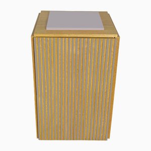 Hellgrauer Würfel von Pietro Meccani, 2025