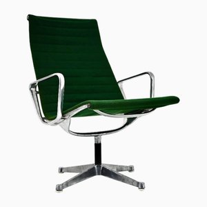 Butaca EA124 de Charles & Ray Eames para Herman Miller, años 70