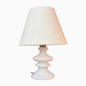 Lampada da tavolo Mary in vetro opalino di Holmegaard, anni '70